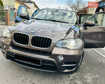 Коричневый БМВ Х5, объемом двигателя 3 л и пробегом 227 тыс. км за 15700 $, фото 19 на Automoto.ua
