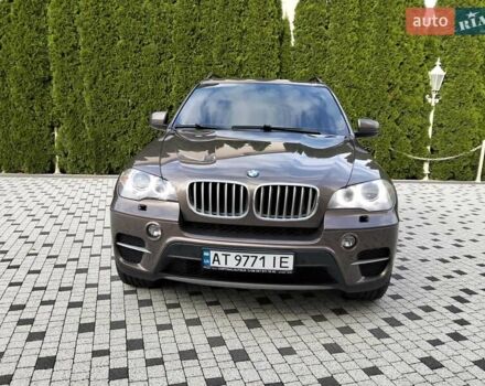 Коричневый БМВ Х5, объемом двигателя 2.98 л и пробегом 190 тыс. км за 13950 $, фото 13 на Automoto.ua