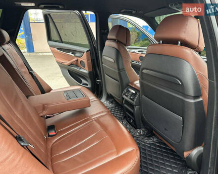 Коричневий БМВ Х5, об'ємом двигуна 2.99 л та пробігом 208 тис. км за 27000 $, фото 25 на Automoto.ua