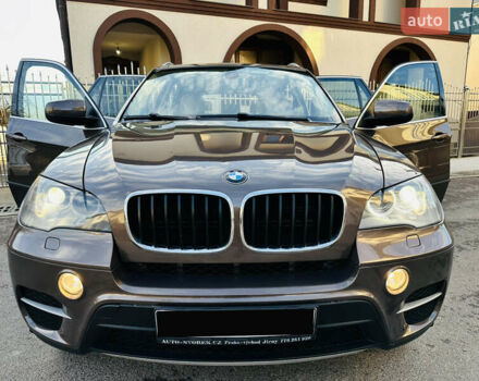 Коричневый БМВ Х5, объемом двигателя 3 л и пробегом 227 тыс. км за 15700 $, фото 6 на Automoto.ua