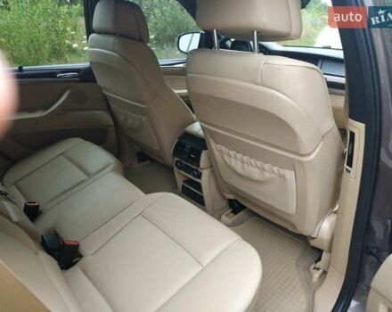 Коричневый БМВ Х5, объемом двигателя 2.98 л и пробегом 120 тыс. км за 16000 $, фото 10 на Automoto.ua