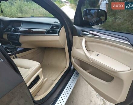 Коричневый БМВ Х5, объемом двигателя 2.98 л и пробегом 120 тыс. км за 16000 $, фото 14 на Automoto.ua