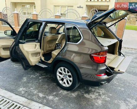 Коричневый БМВ Х5, объемом двигателя 3 л и пробегом 227 тыс. км за 15700 $, фото 39 на Automoto.ua