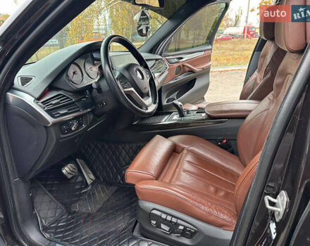 Коричневий БМВ Х5, об'ємом двигуна 2.99 л та пробігом 208 тис. км за 27000 $, фото 13 на Automoto.ua