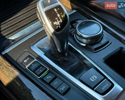 Коричневый БМВ Х5, объемом двигателя 3 л и пробегом 249 тыс. км за 27800 $, фото 21 на Automoto.ua