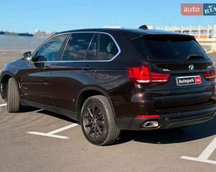 Коричневый БМВ Х5, объемом двигателя 3 л и пробегом 249 тыс. км за 27800 $, фото 6 на Automoto.ua