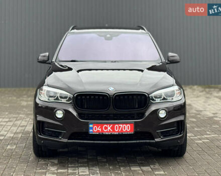 Коричневый БМВ Х5, объемом двигателя 3 л и пробегом 259 тыс. км за 33333 $, фото 3 на Automoto.ua