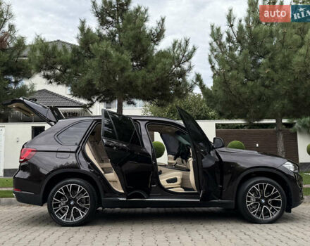 Коричневый БМВ Х5, объемом двигателя 2.99 л и пробегом 202 тыс. км за 25900 $, фото 70 на Automoto.ua