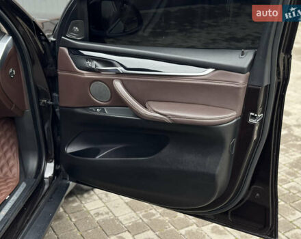 Коричневый БМВ Х5, объемом двигателя 3 л и пробегом 259 тыс. км за 33333 $, фото 14 на Automoto.ua