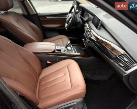 Коричневий БМВ Х5, об'ємом двигуна 3 л та пробігом 216 тис. км за 19999 $, фото 61 на Automoto.ua