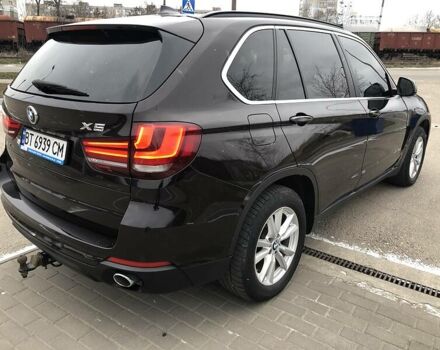 Коричневый БМВ Х5, объемом двигателя 3 л и пробегом 320 тыс. км за 20000 $, фото 5 на Automoto.ua