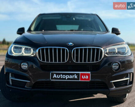 Коричневый БМВ Х5, объемом двигателя 3 л и пробегом 249 тыс. км за 27800 $, фото 3 на Automoto.ua