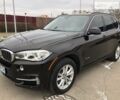 Коричневый БМВ Х5, объемом двигателя 3 л и пробегом 320 тыс. км за 20000 $, фото 1 на Automoto.ua