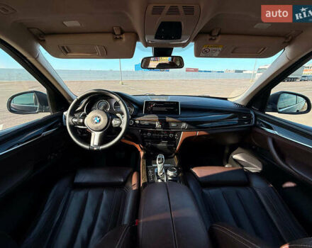 Коричневый БМВ Х5, объемом двигателя 3 л и пробегом 249 тыс. км за 27800 $, фото 25 на Automoto.ua