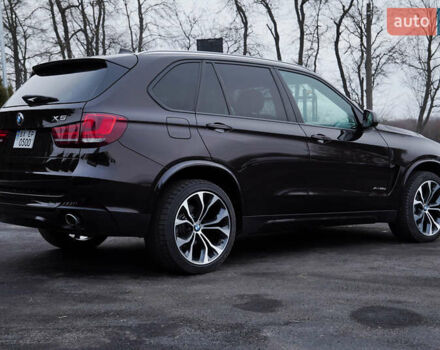 Коричневый БМВ Х5, объемом двигателя 2.99 л и пробегом 320 тыс. км за 23500 $, фото 6 на Automoto.ua