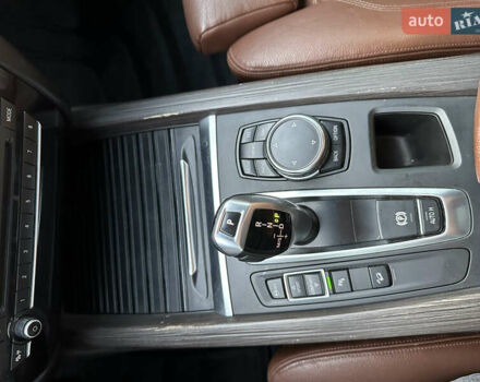 Коричневый БМВ Х5, объемом двигателя 2.99 л и пробегом 260 тыс. км за 30000 $, фото 27 на Automoto.ua