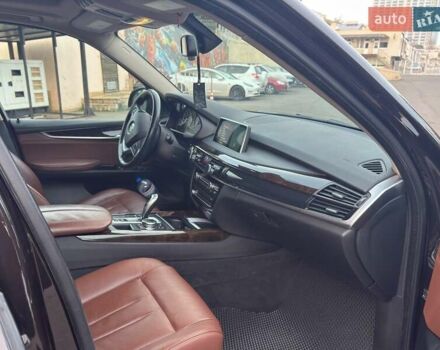 Коричневый БМВ Х5, объемом двигателя 2.98 л и пробегом 112 тыс. км за 29500 $, фото 11 на Automoto.ua