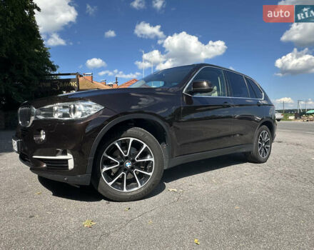 Коричневый БМВ Х5, объемом двигателя 2 л и пробегом 170 тыс. км за 26500 $, фото 4 на Automoto.ua