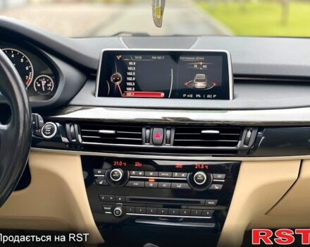 Коричневый БМВ Х5, объемом двигателя 3 л и пробегом 207 тыс. км за 19500 $, фото 7 на Automoto.ua