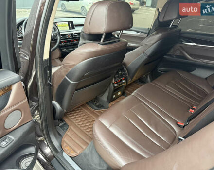 Коричневый БМВ Х5, объемом двигателя 2.98 л и пробегом 159 тыс. км за 23500 $, фото 9 на Automoto.ua
