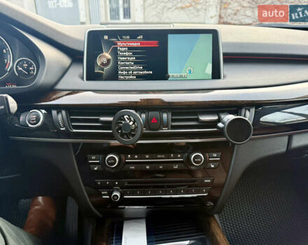 Коричневый БМВ Х5, объемом двигателя 2.98 л и пробегом 112 тыс. км за 29500 $, фото 15 на Automoto.ua