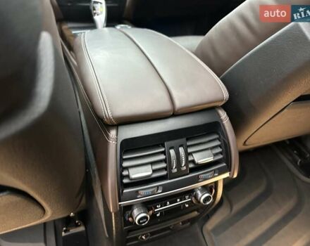 Коричневый БМВ Х5, объемом двигателя 3 л и пробегом 272 тыс. км за 24750 $, фото 57 на Automoto.ua