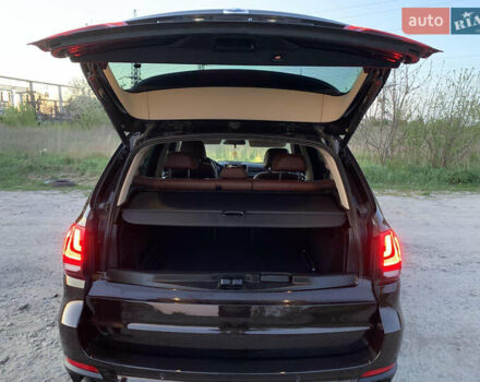 Коричневый БМВ Х5, объемом двигателя 2 л и пробегом 218 тыс. км за 23900 $, фото 82 на Automoto.ua