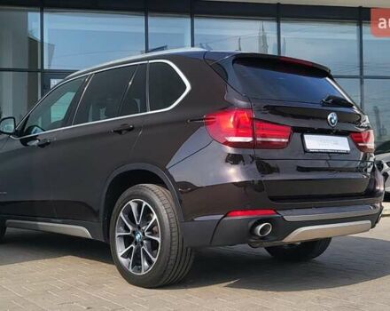 Коричневый БМВ Х5, объемом двигателя 2.99 л и пробегом 215 тыс. км за 30000 $, фото 4 на Automoto.ua