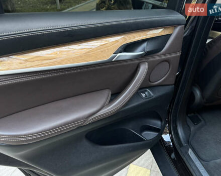 Коричневый БМВ Х5, объемом двигателя 2 л и пробегом 179 тыс. км за 28900 $, фото 67 на Automoto.ua