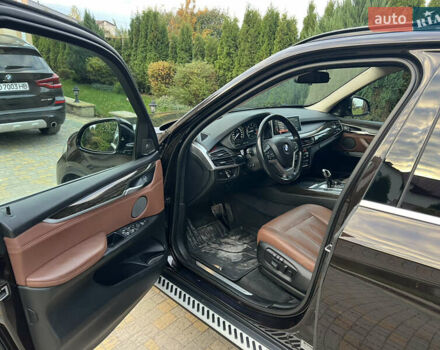 Коричневий БМВ Х5, об'ємом двигуна 2.99 л та пробігом 209 тис. км за 30900 $, фото 5 на Automoto.ua