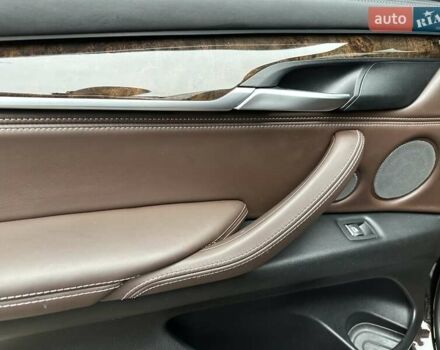 Коричневый БМВ Х5, объемом двигателя 3 л и пробегом 272 тыс. км за 24750 $, фото 50 на Automoto.ua