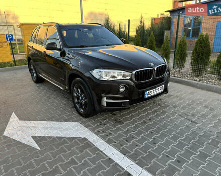 Коричневый БМВ Х5, объемом двигателя 2.99 л и пробегом 260 тыс. км за 30000 $, фото 2 на Automoto.ua