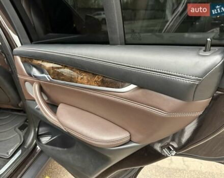 Коричневый БМВ Х5, объемом двигателя 3 л и пробегом 272 тыс. км за 24750 $, фото 85 на Automoto.ua