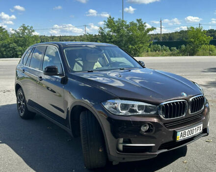 Коричневый БМВ Х5, объемом двигателя 2 л и пробегом 170 тыс. км за 26500 $, фото 1 на Automoto.ua