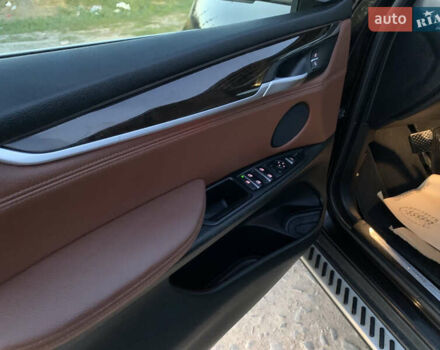 Коричневый БМВ Х5, объемом двигателя 2 л и пробегом 218 тыс. км за 23900 $, фото 95 на Automoto.ua