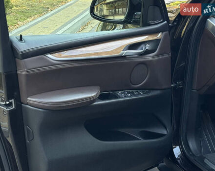 Коричневый БМВ Х5, объемом двигателя 2 л и пробегом 179 тыс. км за 28900 $, фото 43 на Automoto.ua