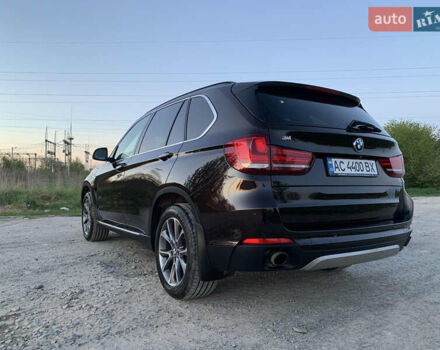 Коричневый БМВ Х5, объемом двигателя 2 л и пробегом 218 тыс. км за 23900 $, фото 21 на Automoto.ua