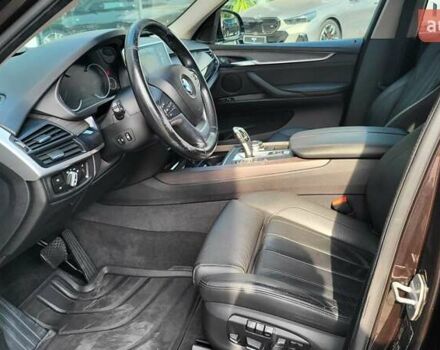 Коричневый БМВ Х5, объемом двигателя 2.99 л и пробегом 215 тыс. км за 30000 $, фото 8 на Automoto.ua