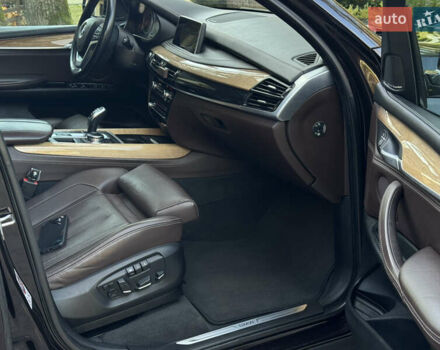 Коричневый БМВ Х5, объемом двигателя 2 л и пробегом 179 тыс. км за 28900 $, фото 85 на Automoto.ua