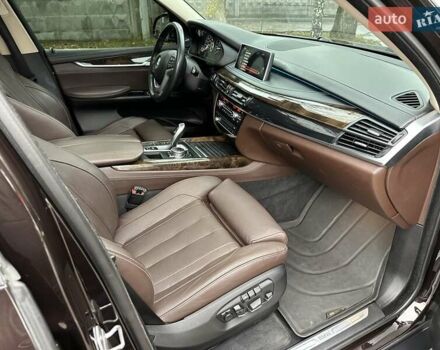 Коричневый БМВ Х5, объемом двигателя 3 л и пробегом 272 тыс. км за 24750 $, фото 62 на Automoto.ua