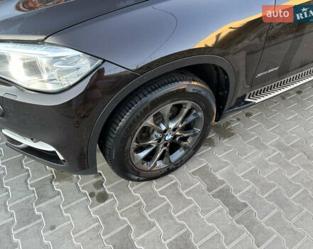 Коричневый БМВ Х5, объемом двигателя 2.99 л и пробегом 260 тыс. км за 30000 $, фото 31 на Automoto.ua