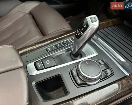 Коричневый БМВ Х5, объемом двигателя 3 л и пробегом 272 тыс. км за 24750 $, фото 67 на Automoto.ua