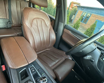 Коричневый БМВ Х5, объемом двигателя 2.99 л и пробегом 260 тыс. км за 30000 $, фото 11 на Automoto.ua