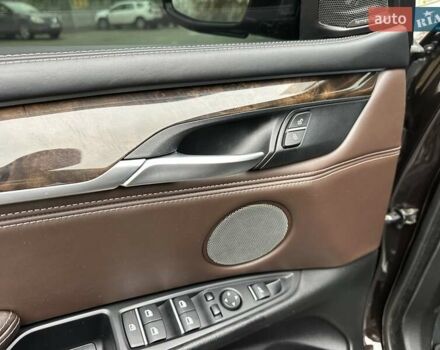 Коричневый БМВ Х5, объемом двигателя 3 л и пробегом 272 тыс. км за 24750 $, фото 36 на Automoto.ua
