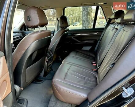 Коричневый БМВ Х5, объемом двигателя 2 л и пробегом 181 тыс. км за 22200 $, фото 15 на Automoto.ua