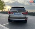 Коричневый БМВ Х5, объемом двигателя 2.99 л и пробегом 152 тыс. км за 35000 $, фото 5 на Automoto.ua