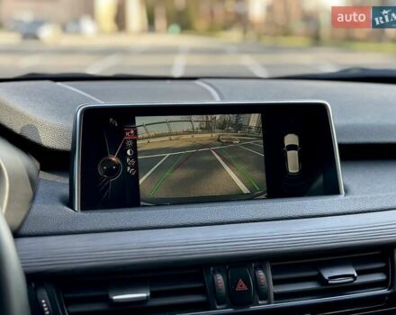 Коричневый БМВ Х5, объемом двигателя 2 л и пробегом 181 тыс. км за 22200 $, фото 26 на Automoto.ua