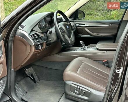 Коричневый БМВ Х5, объемом двигателя 2 л и пробегом 180 тыс. км за 22900 $, фото 18 на Automoto.ua