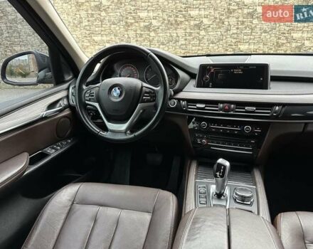 Коричневый БМВ Х5, объемом двигателя 2 л и пробегом 180 тыс. км за 22900 $, фото 12 на Automoto.ua