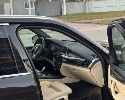 Коричневый БМВ Х5, объемом двигателя 2.98 л и пробегом 159 тыс. км за 24700 $, фото 13 на Automoto.ua